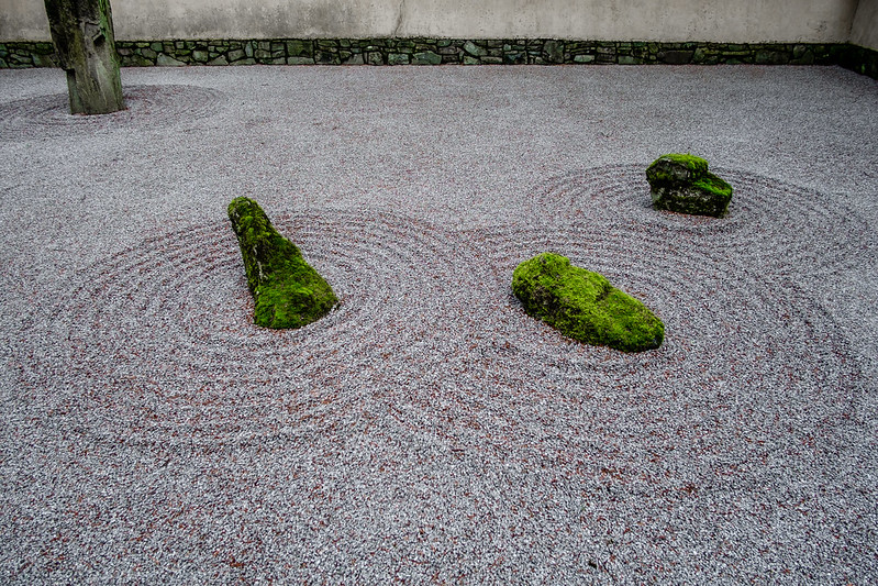 🧘‍♂️ Jardin Zen : L’Art du Vide et de la Sérénité